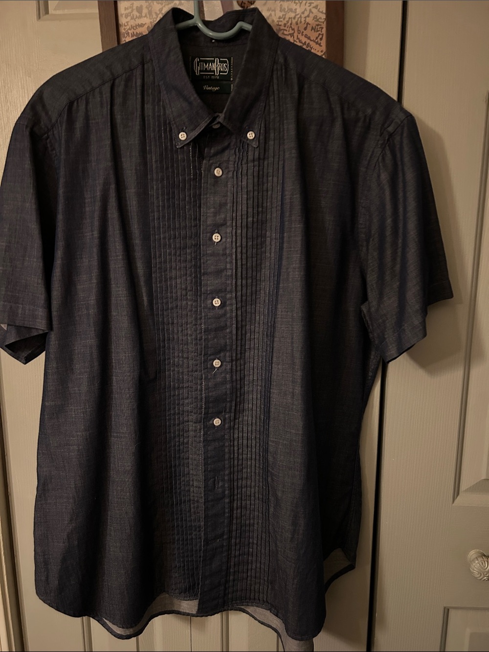 Gitman Bros. XL, Navy Short-Sleeve Button-Up Shirt